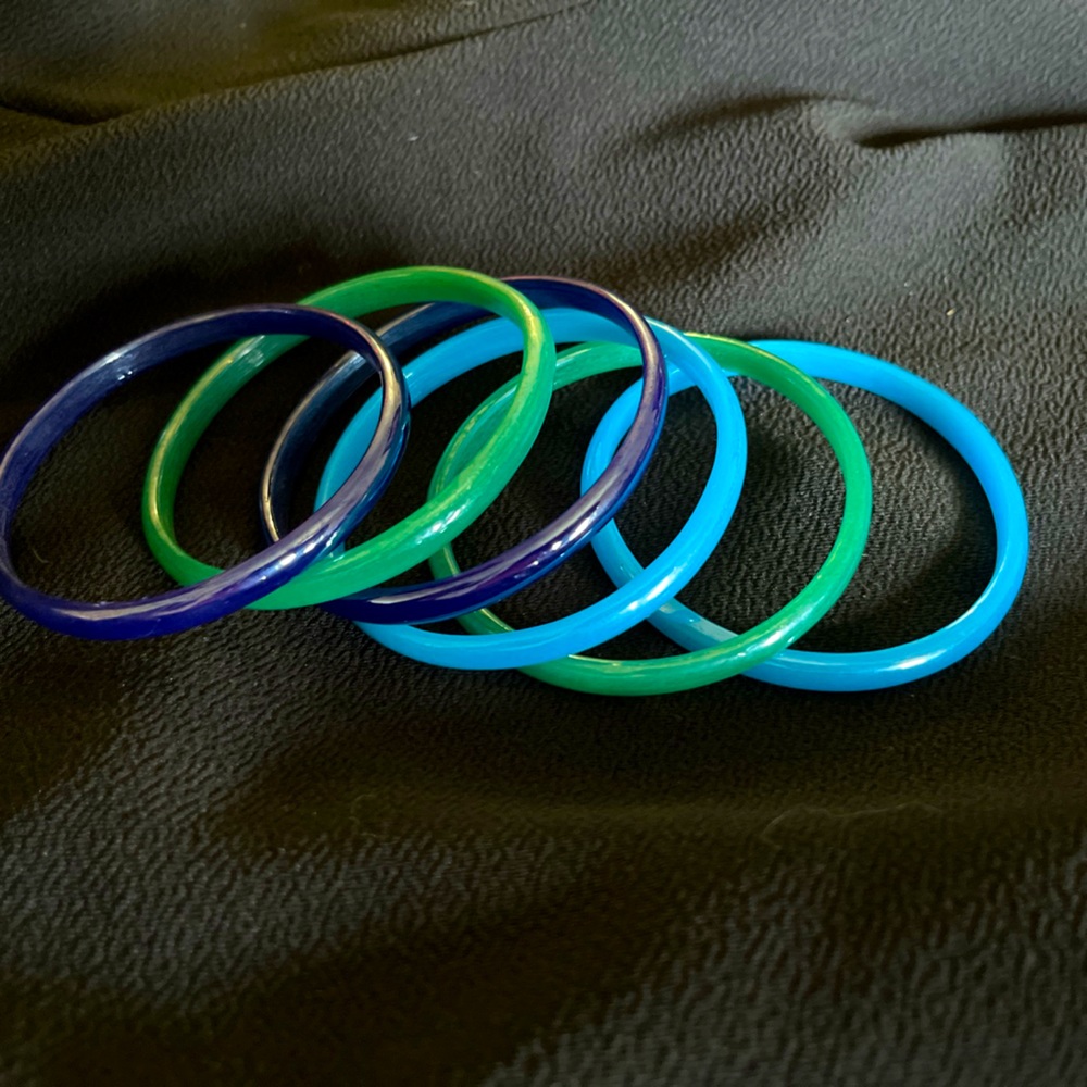 Glass bangles - 6 set - Picture 2 of 2